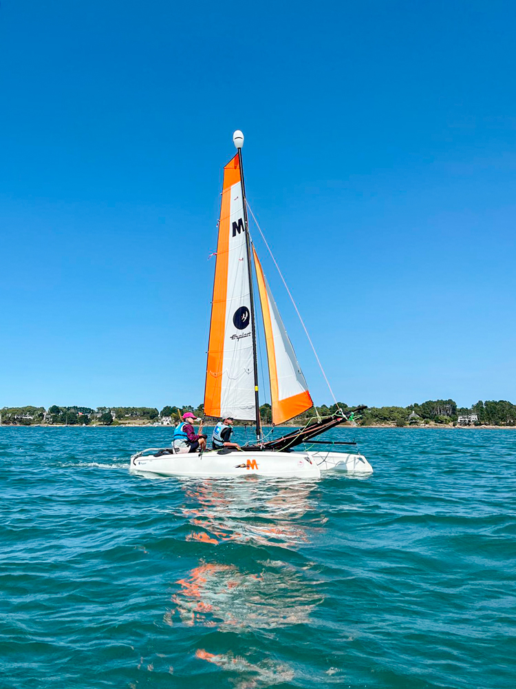 bateau-camping-de-la-tour